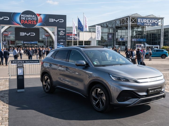 BYD Unveils Flagship Atto 8 SUV at Paris Motor Show with 5-Minute “Flash Charging”