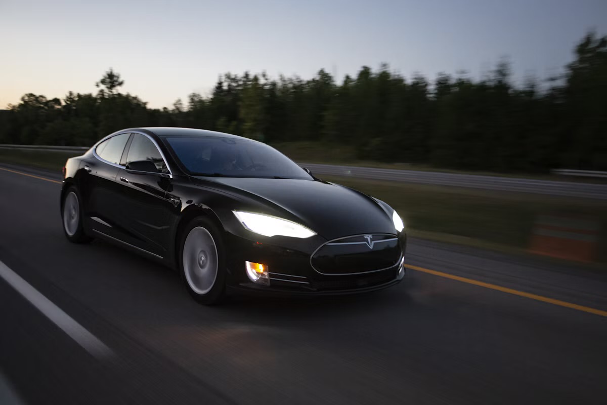 Tesla Quietly Slashes Prices on Brand-New Stock: What’s Really Happening, and Are British Buyers Missing Out?